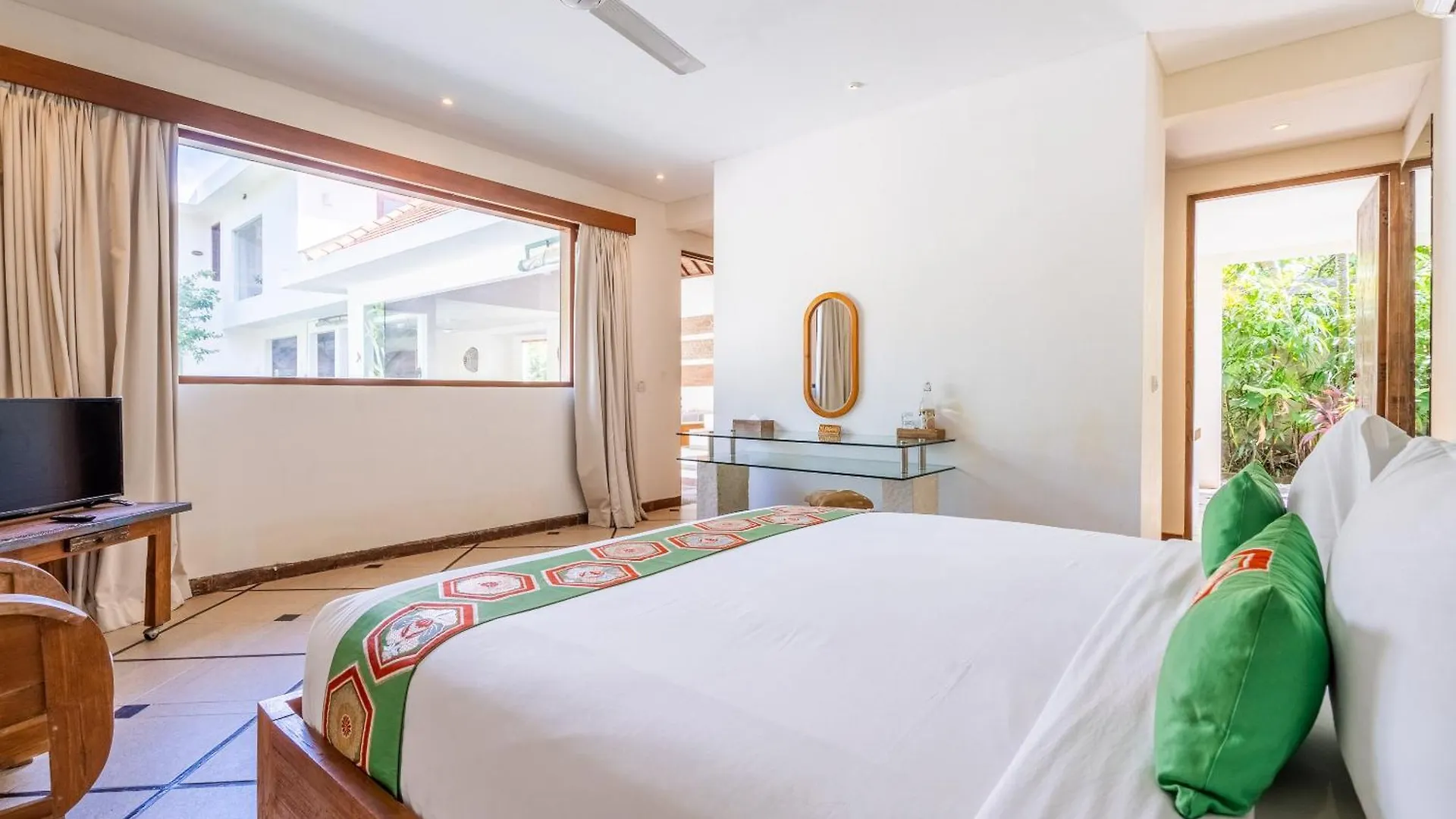Ku Estate By Villa Finder Seminyak  Indonesia